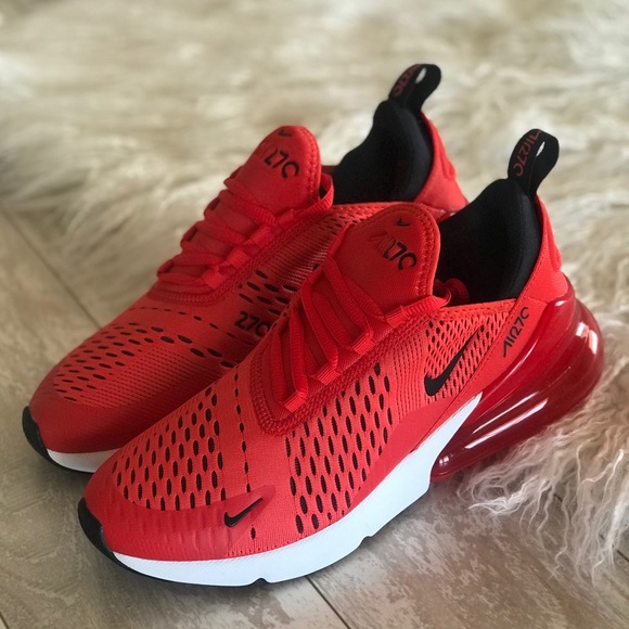 NWT Nike Air Max 270 Red - Picture 3 of 8